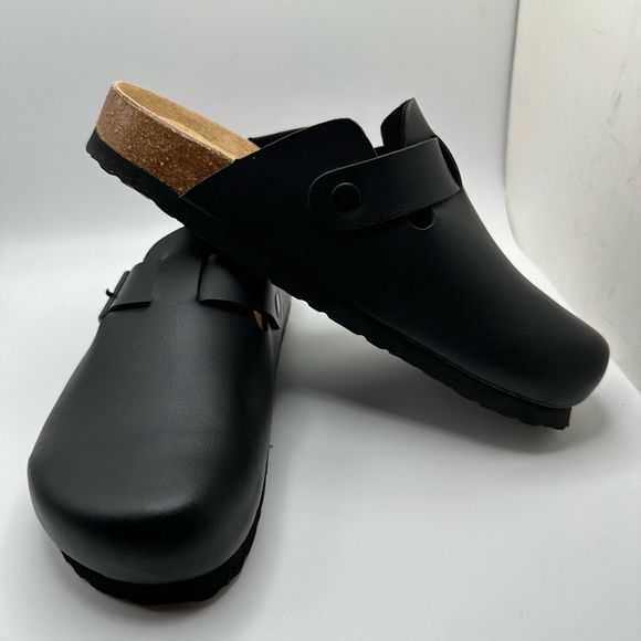 CUSHIONAIRE Women's Cork Footbed Clog 7 BLACK - Picture 6 of 7